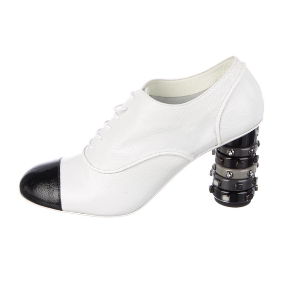 SOLD! Chanel Bijou Jewelry Cap Toe Black and White Ankle Booties - Picture 6 of 6
